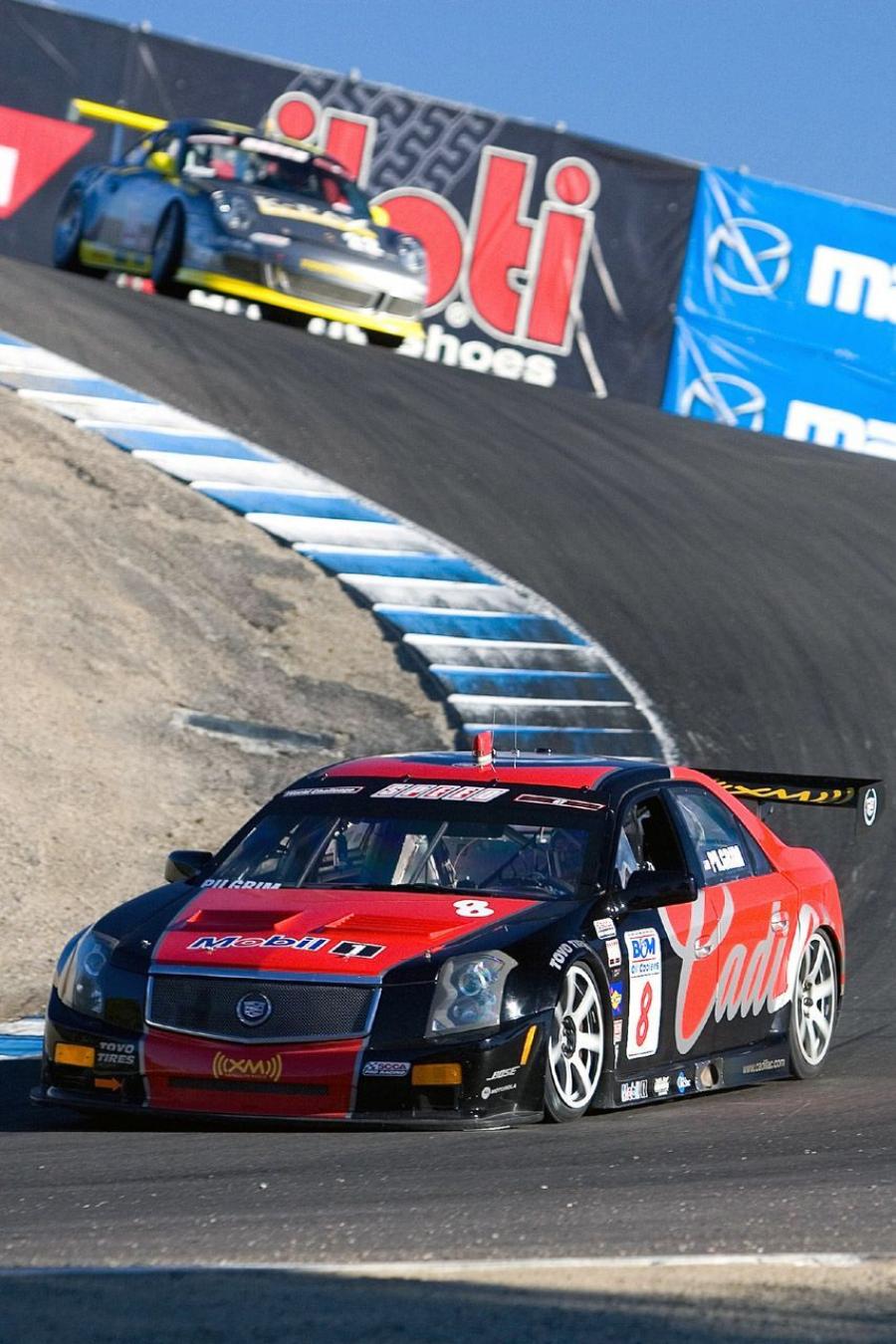  Cadillac CTS-V Race Car 2007 года  (фото 2 из 6)